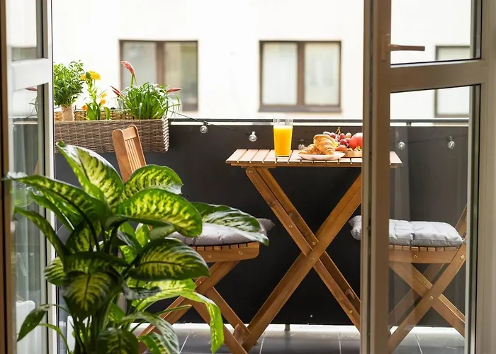 Bliss - Old Town * Bucureşti