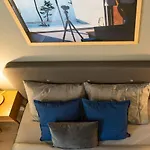 Bliss - Old Town I Free Street Parking I Balcony