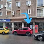 Apartment Bliss - Old Town I Free Street Parking I Balcony