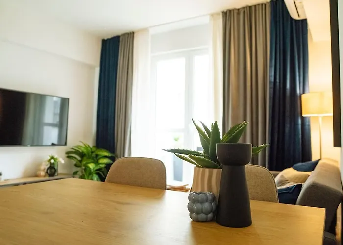 Bliss - Old Town Apartman Bukarest