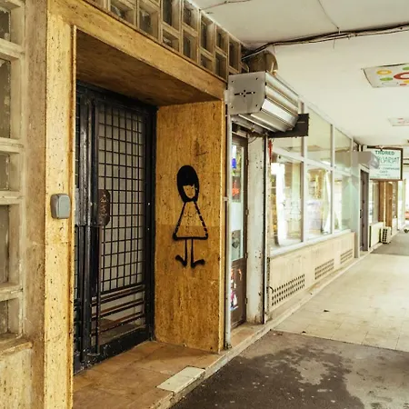 Apartamento Bliss - Old Town I Free Street Parking I Balcony Bucarest